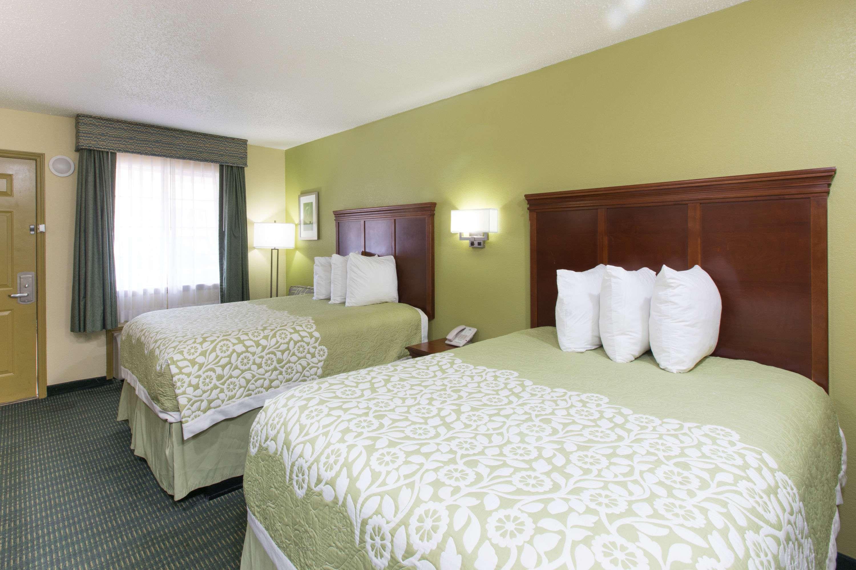 Days Inn & Suites Big Spring Zewnętrze zdjęcie