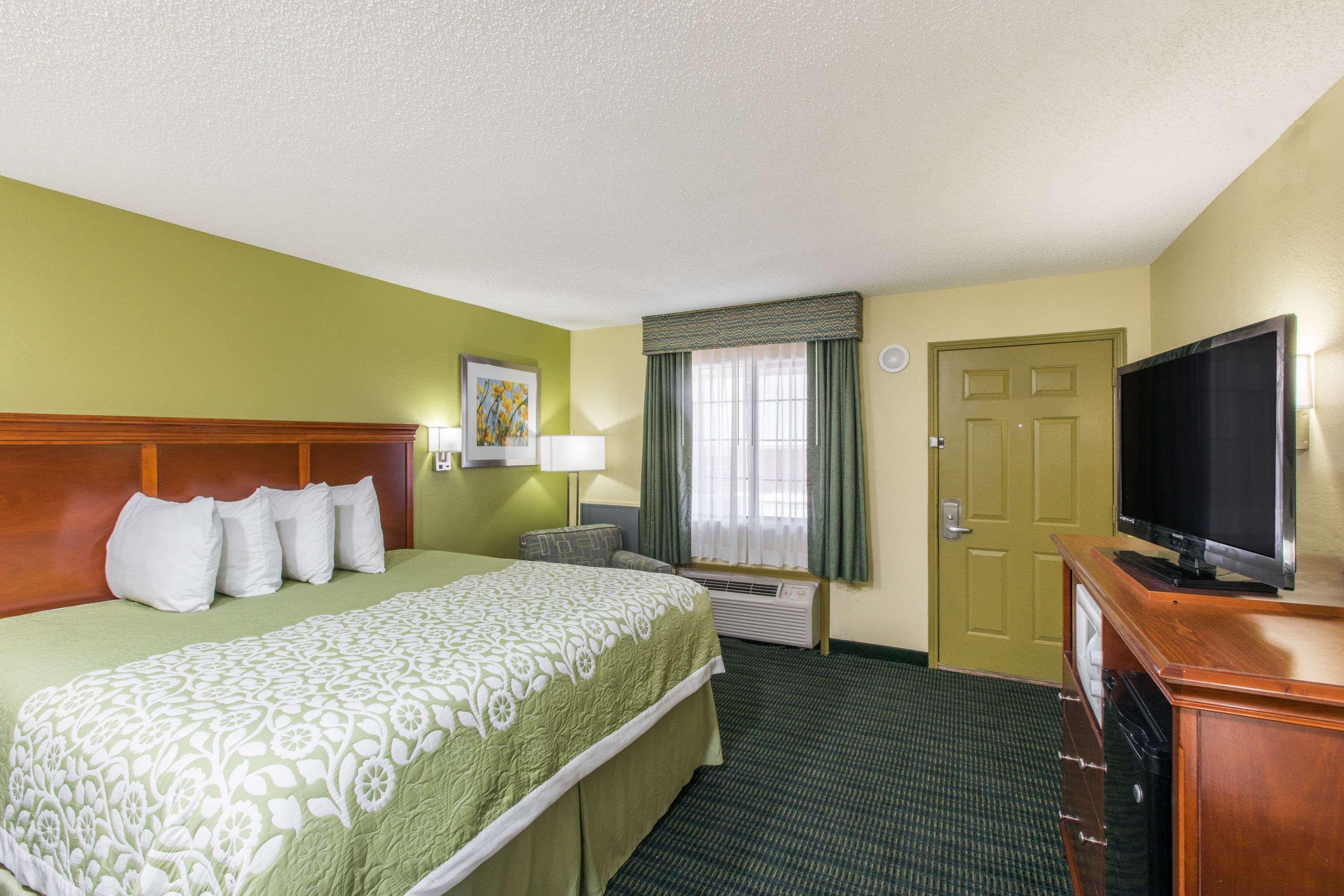 Days Inn & Suites Big Spring Zewnętrze zdjęcie